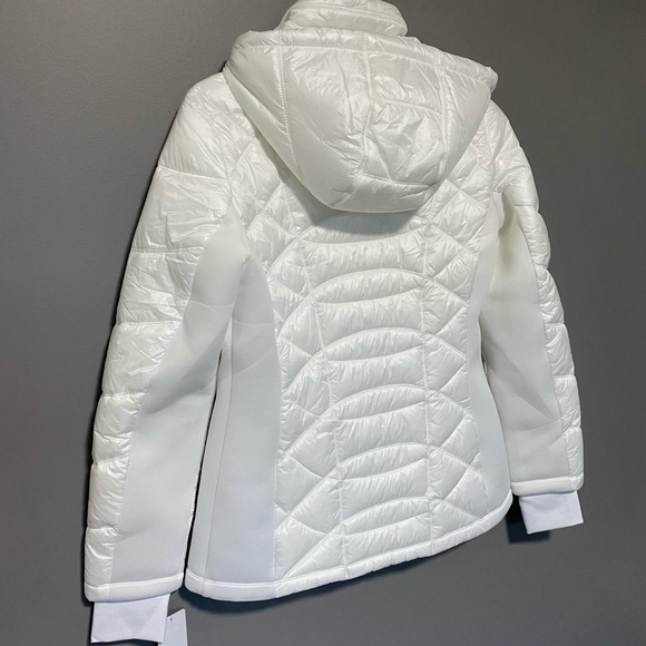 Michael Michael Kors Missy Puffer Jacket in White - Picture 9 of 12